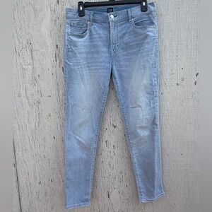 GAP Skinny Jeans in Pale Blue Wash